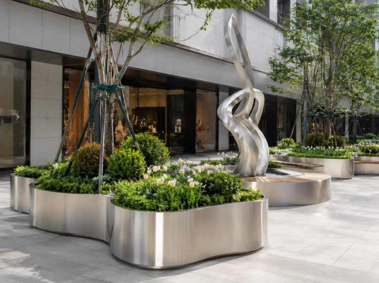 涪城区不锈钢景观雕塑与金属花箱
